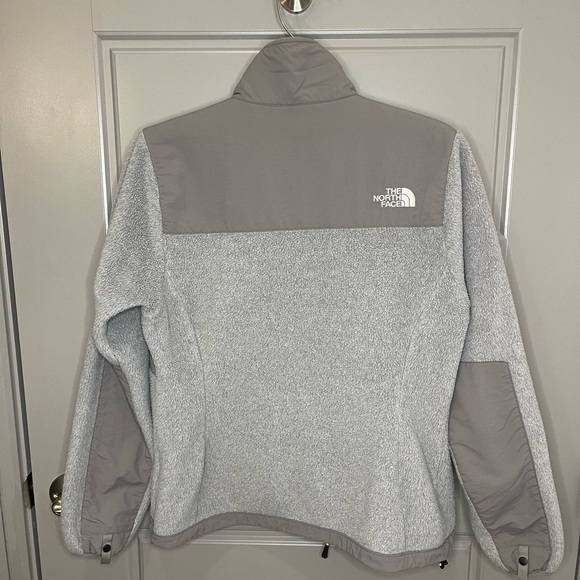 The North Face Grey Denali Fleece Jacket Size Small - Picture 8 of 12
